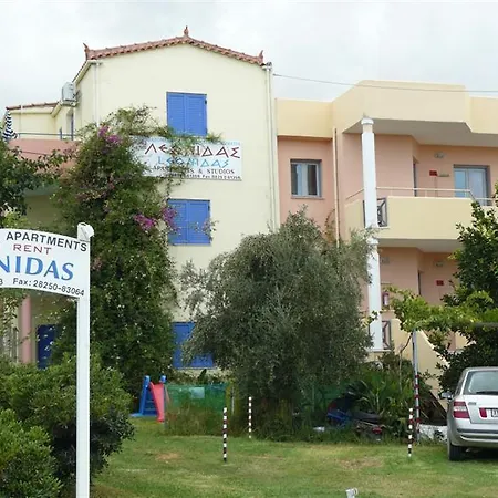 Leonidas & Aparthotel
