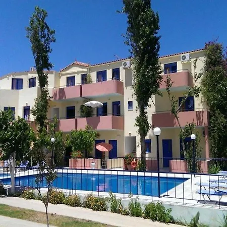 Leonidas & Apart-hotel Georgioupoli